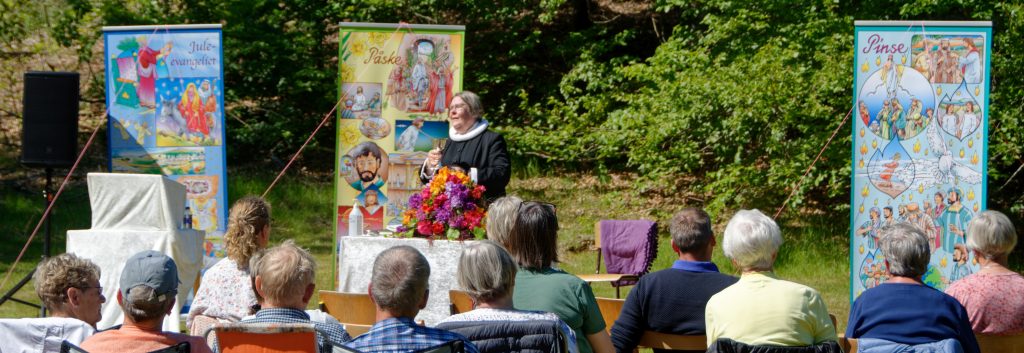 Gudstjeneste i skoven